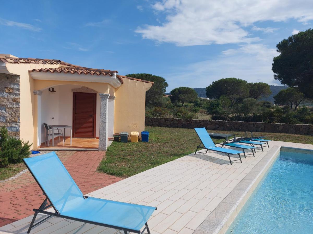 Gallura Dream Villas บูโดนี ภายนอก รูปภาพ
